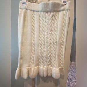 Pink Lily cream sweater skirt